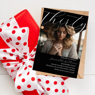 Moderne Dertig Zwart Foto 30e verjaardag uitnodigi Kaart