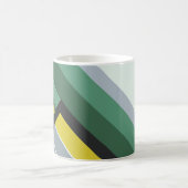 Moderne diagonale strepen in groen, geel en grijs koffiemok (Center)