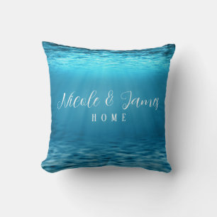 Moderne Diepzee Blauw Onderwater Monogram Kussen