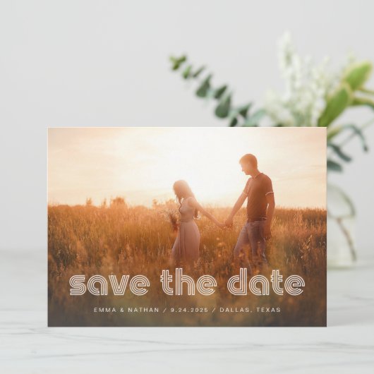 Moderne disco tekst | Twee foto- en QR-code Save The Date (Staand voorkant)