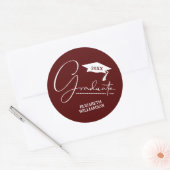 Moderne donker maroon afstudeerfeest ronde sticker (Envelop)