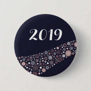 Moderne, donkerblauwe, roze en witte sneeuwvlokken ronde button 5,7 cm