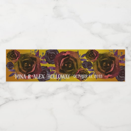 Moderne donkere Rozen op gouden Waterverf Waterfles Etiket (Enkel label)