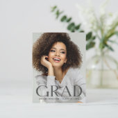 Moderne, donkere, transparante tekst Afstudeerder  Briefkaart (Staand voorkant)