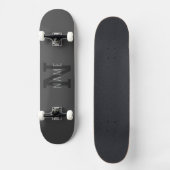 Moderne donkergrijze monogram naam (of andere teks persoonlijk skateboard (Voorkant)