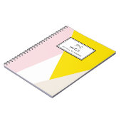 Moderne driehoekspatroon | Blush en geel op maat Notitieboek (Linkerzijde)