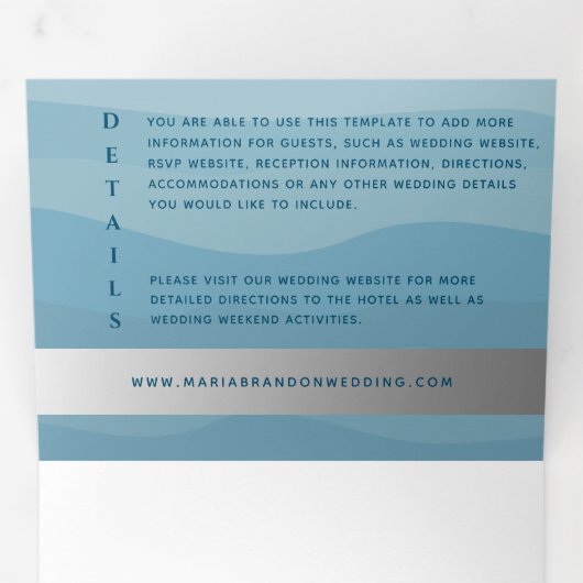 Moderne Dusty Blue Ocean Waves Fotobruiloft Drieluik Uitnodiging (Binnenzijde eerst)