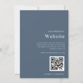 Moderne Dusty Blue QR Code RSVP All in One Wedding Kaart (Achterkant)