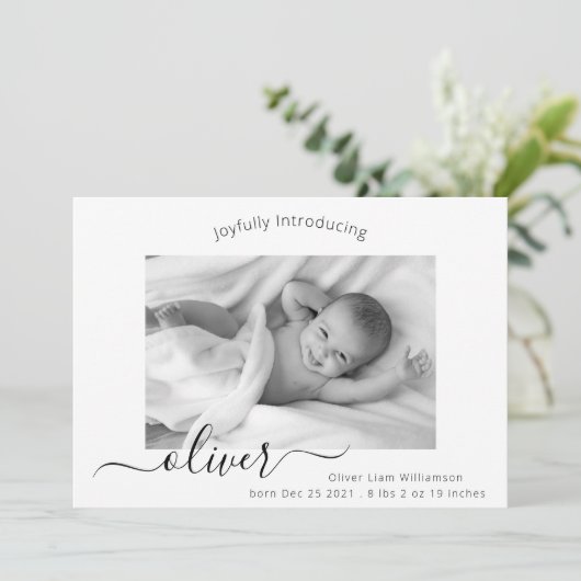 Moderne e legant Script Photo Collage New Baby Bir Aankondiging (Staand voorkant)