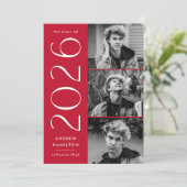 Moderne Eenvoud Rood 3 Foto 2026 Afstuderen Aankondiging (Staand voorkant)