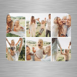 Moderne Eenvoudige Aangepaste 6 Fotocollage Magneet<br><div class="desc">Voeg een persoonlijk tintje toe aan uw ruimte met onze Modern Simple Custom 6 Photo Collage Magnet! Met deze stijlvolle magneet kunt u zes van uw favoriete foto's laten zien, waardoor een uniek en betekenisvol ontwerp ontstaat. Perfect voor uw koelkast, kluisje of een magnetisch oppervlak, het combineert functionaliteit met een...</div>