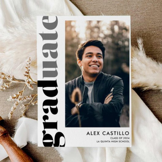 Moderne eenvoudige aankondiging Afstuderen foto's