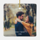 Moderne Eenvoudige bewerkbare Kleur Betrokken 2 Fo Keramisch Ornament (Achterkant)