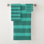 Moderne Eenvoudige blauwe Marine Twee Tone Stripe  Bad Handdoek (Insitu)