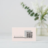 Moderne Eenvoudige Blush Roze QR Code Visitekaartje (Staand voorkant)