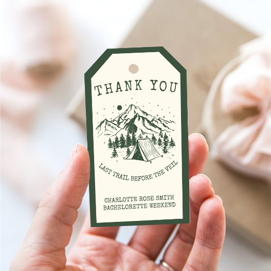 Moderne Eenvoudige Camping Weekend Bachelorette Pa Cadeaulabel
