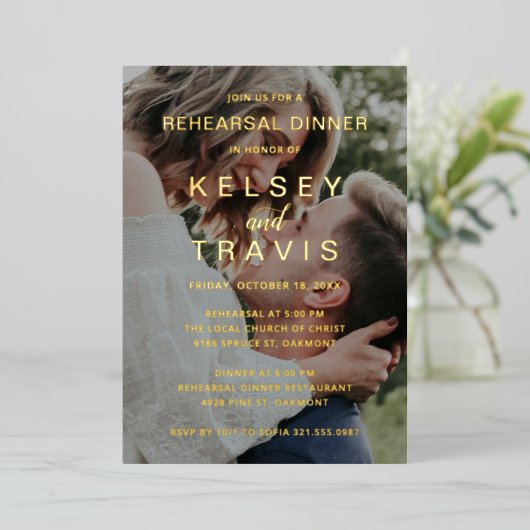 Moderne, eenvoudige Casual fotorepetitie - Dinner  Folie Uitnodiging (Staand Voorkant)