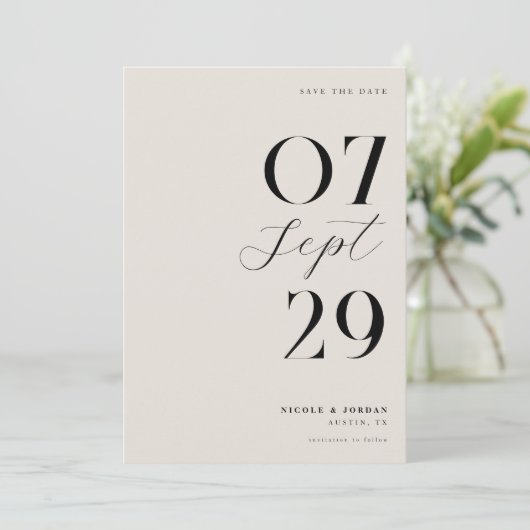 Moderne eenvoudige chique zwarte en ivoren bruilof save the date (Staand voorkant)