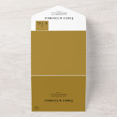 Moderne eenvoudige donkere beige monogram legante  all in one uitnodiging (Buitenkant)