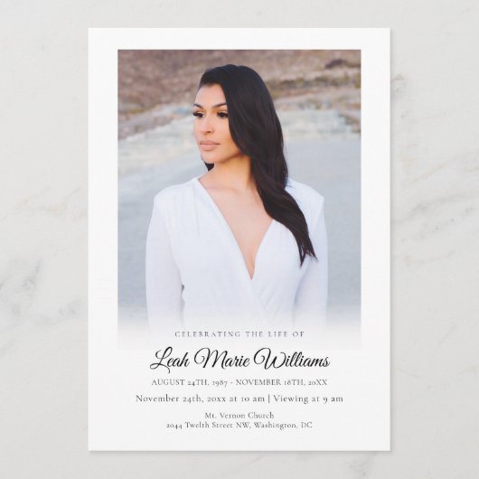 Moderne eenvoudige elegante foto-Memorial Funeral Programmakaart (Voorkant)