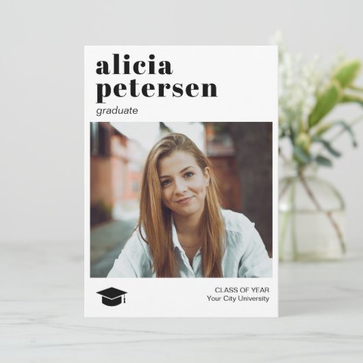 Moderne eenvoudige foto-afstuderen aankondiging (Staand voorkant)