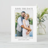 Moderne, eenvoudige foto met minimalistische foto' save the date (Staand voorkant)
