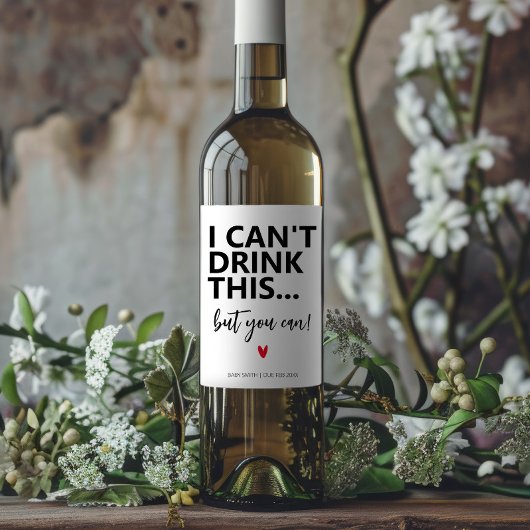 Moderne eenvoudige grappige zwangerschap aankondig wijn etiket