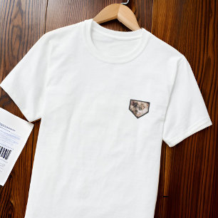 Moderne Eenvoudige Grunge Aangepaste Badge Huisdie T-shirt