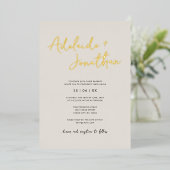 Moderne Eenvoudige Ivory Wedding Gold Lettering Folie Uitnodiging (Staand Voorkant)