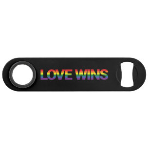 Moderne, eenvoudige, kleurrijke, levendige liefdes speed flessenopener