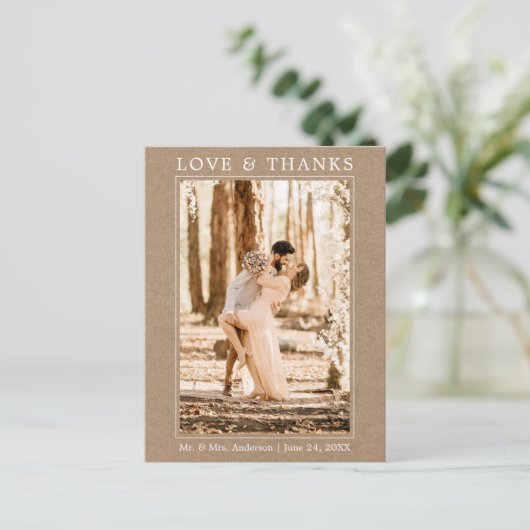 Moderne Eenvoudige Liefde Dank Foto Bruiloft Kraft Briefkaart (Staand voorkant)
