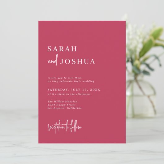 Moderne Eenvoudige Magenta Script Summer Wedding Kaart (Staand voorkant)