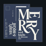 Moderne, eenvoudige marineblauwe kerst feestdagenkaart<br><div class="desc">Moderne,  minimale traditionele retro  typografie blauw van de marine voor kerstvakantie. Een deel van een stoutmoedig feestelijk collectie.</div>