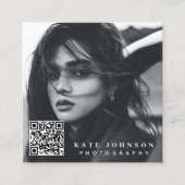 Moderne Eenvoudige minimale foto-QR-code Sociale m Vierkante Visitekaartje (Voorkant)