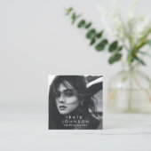 Moderne Eenvoudige minimale foto-QR-code Sociale m Vierkante Visitekaartje (Staand voorkant)