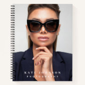 Moderne Eenvoudige Minimale Fotografe Bedrijf Notitieboek (Voorkant)