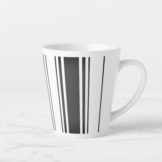 Moderne eenvoudige minimalistische zwart-witte str latte mok (Rechts)