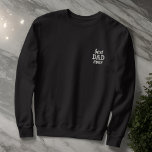 Moderne Eenvoudige Monogram Beste Papa Ooit Typogr Geborduurde Sweater<br><div class="desc">Moderne eenvoudige letter monogrammen op de voorkant en nek.</div>