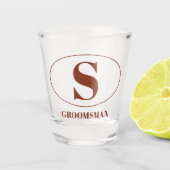 Moderne Eenvoudige Monogram Groomsmen Gift Bruilof Shot Glas (Voorkant)