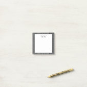 Moderne Eenvoudige Monogram Zakelijke Zwart en Wit Post-it® Notes (Op bureau)