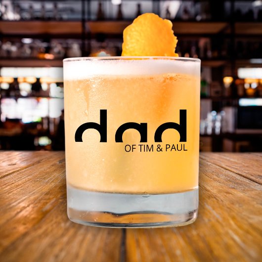 Moderne eenvoudige papa typografie whisky glas