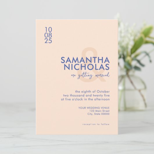 Moderne eenvoudige perzik blauwe bruiloft kaart (Staand voorkant)