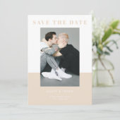 Moderne eenvoudige roam beige kleurenblokkering save the date (Staand voorkant)