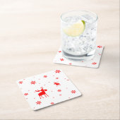 Moderne, eenvoudige rode, losse sneeuwvlokken kartonnen onderzetters (Insitu)