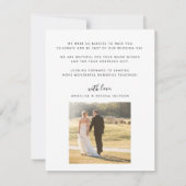 Moderne eenvoudige script 2 foto's bruiloft bedank bedankkaart (Achterkant)