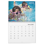 Moderne eenvoudige speelse script aangepaste famil kalender (Mar 2026)