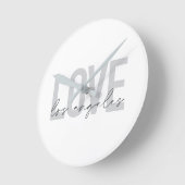 Moderne, eenvoudige, stedelijke vormgeving van de  ronde klok (Hoek)