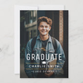 Moderne eenvoudige typografie foto afstudeerfeest kaart (Voorkant)