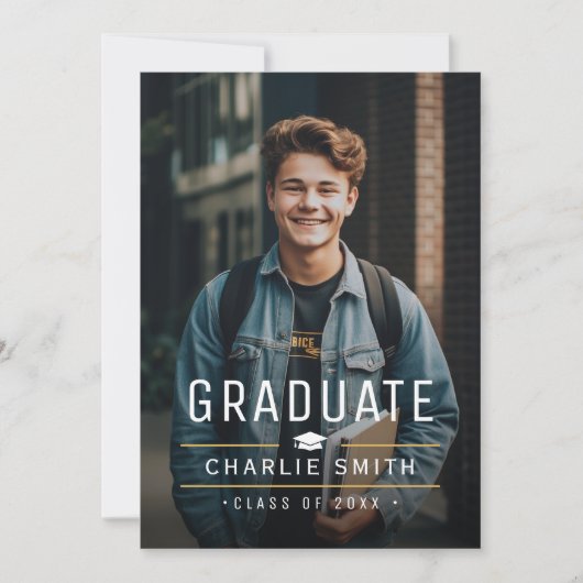 Moderne eenvoudige typografie foto afstudeerfeest kaart (Voorkant)