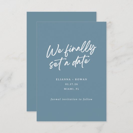 Moderne Eenvoudige We Hebben Eindelijk Een Datum H Save The Date (Voorkant / Achterkant)